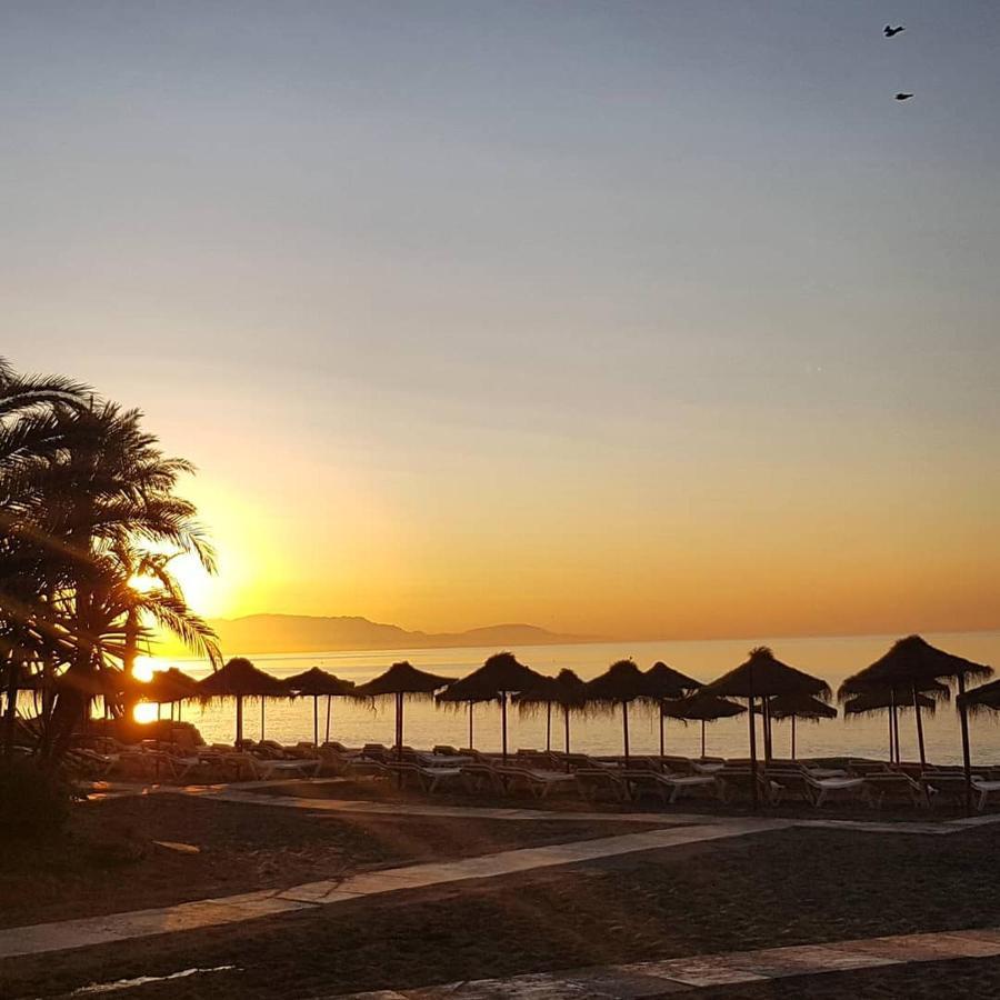 Paloma'S Cozy Beach Flat Τορρεμολίνος Εξωτερικό φωτογραφία