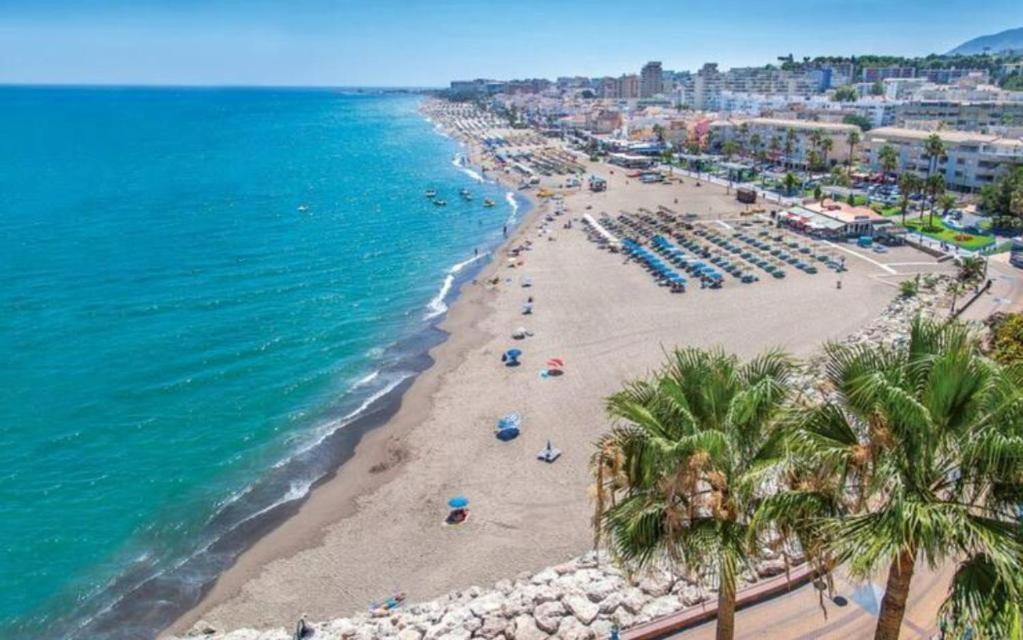 Paloma'S Cozy Beach Flat Τορρεμολίνος Εξωτερικό φωτογραφία